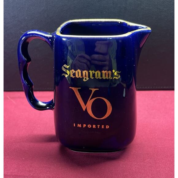 Vintage Seagrams VO Imported Whiskey Ceramic Bar Pitcher White 5” Tall - Picture 3 of 8